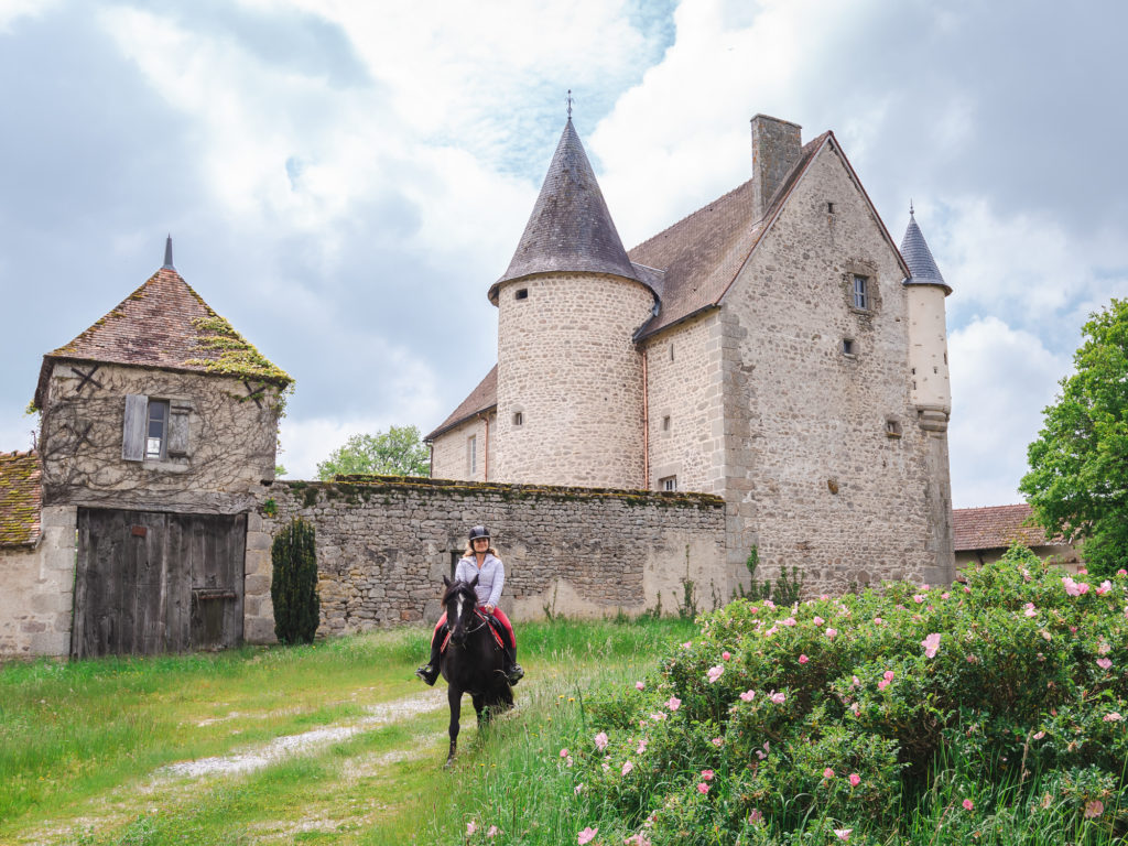 Que voir et que faire dans le Limousin, entre Creuse et Haute Vienne ? La Creuse à cheval