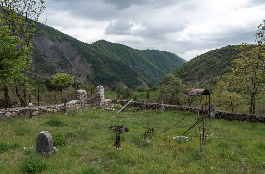 Visiter Digne les Bains dans les Alpes de Haute Provence : refuge d'art et vélodrome du vieil Esclangon