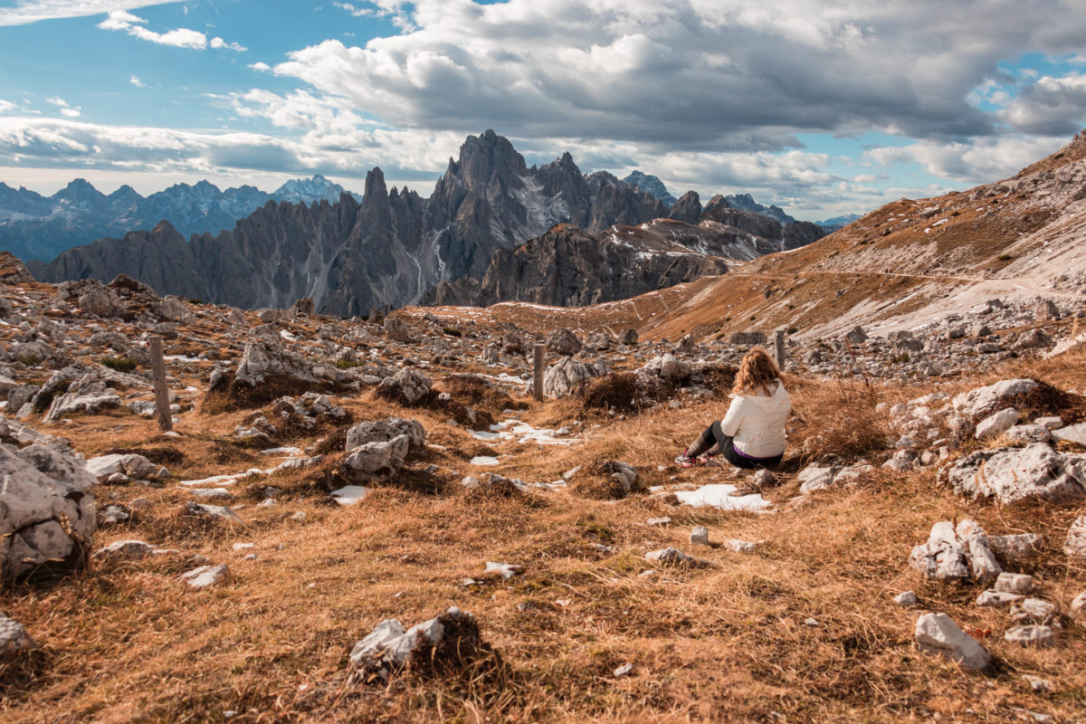 Découvrez les Dolomites à l'automne.