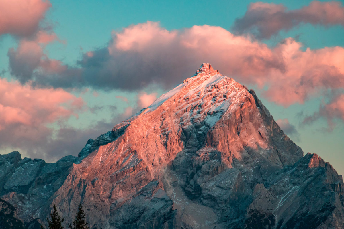 Découvrez les Dolomites à l'automne.