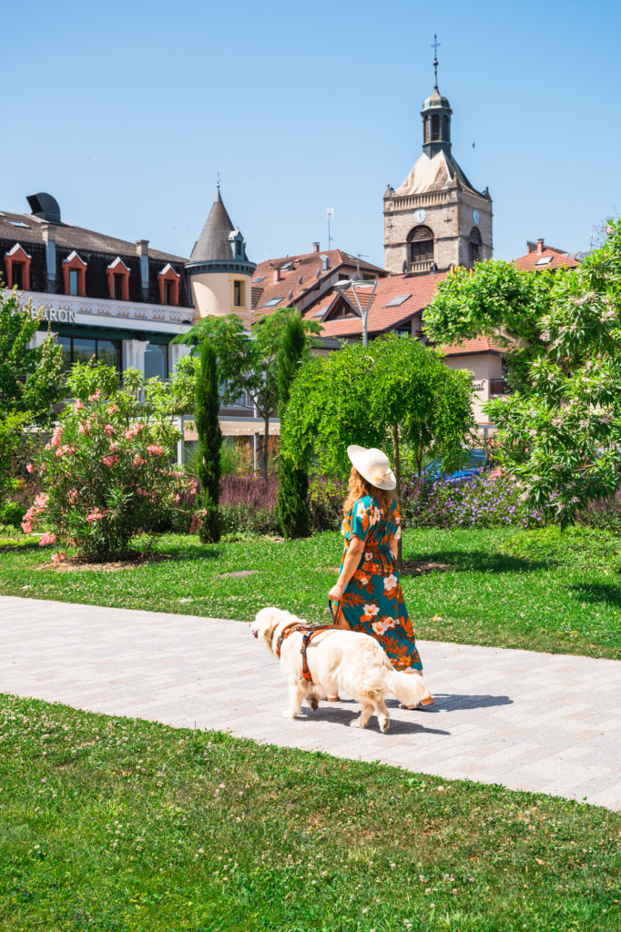 Bonnes adresses dog friendly pour voyager à Evian avec mon chien