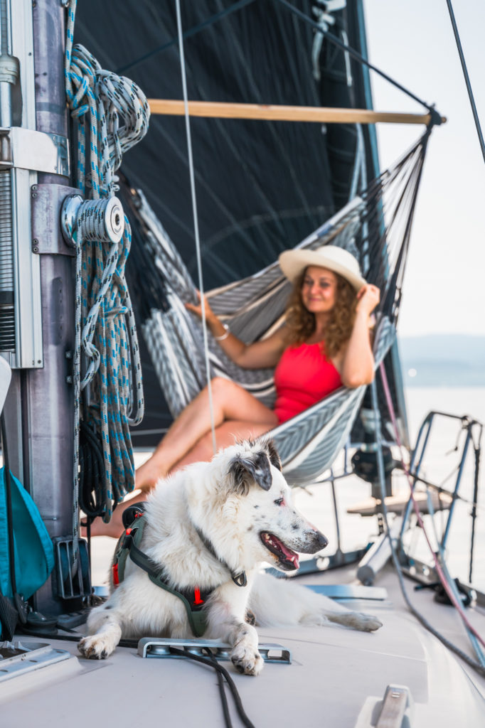 Evian et le lac Léman avec mon chien : bonnes adresses dog friendly, activités nautiques, visites et coups de coeur.