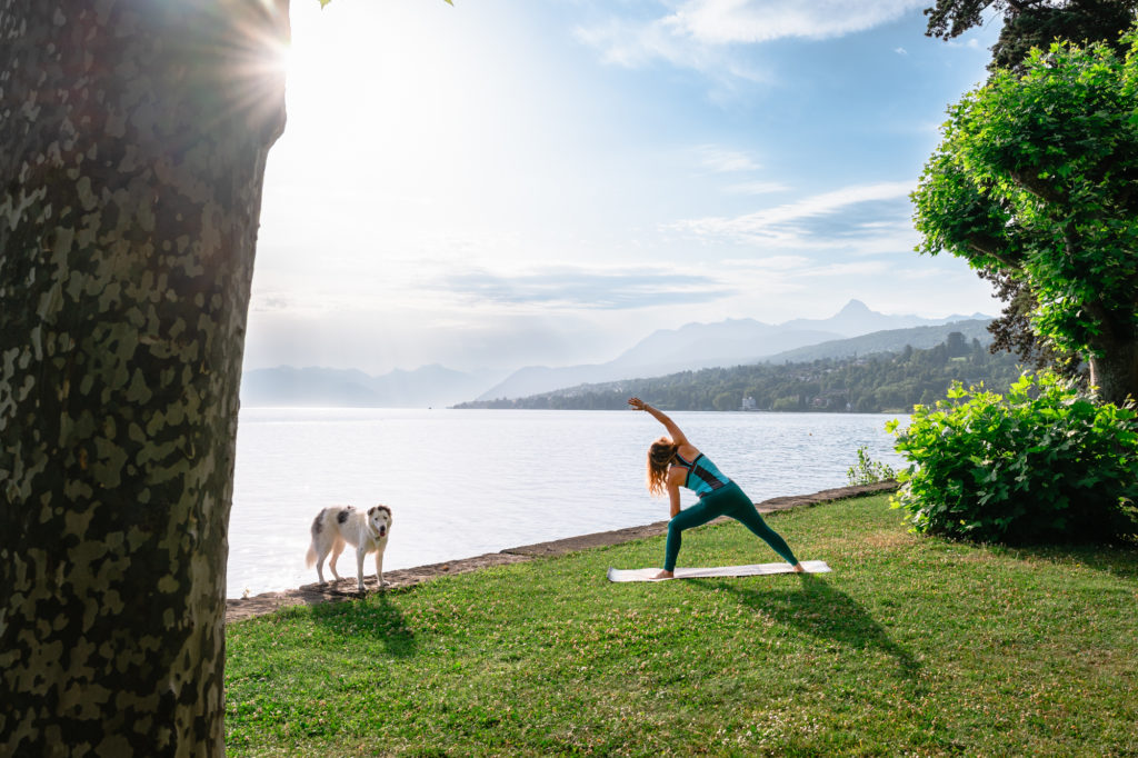 Evian et le lac Léman avec mon chien : bonnes adresses dog friendly, activités nautiques, visites et coups de coeur.