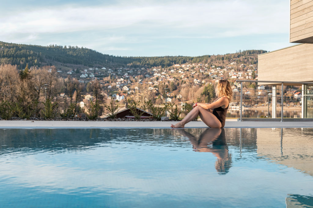 Réussir son séjour d'hiver à Gérardmer, avec ou sans ski. Que faire à Gérardmer en hiver sans neige ? Activités et bonnes adresses.