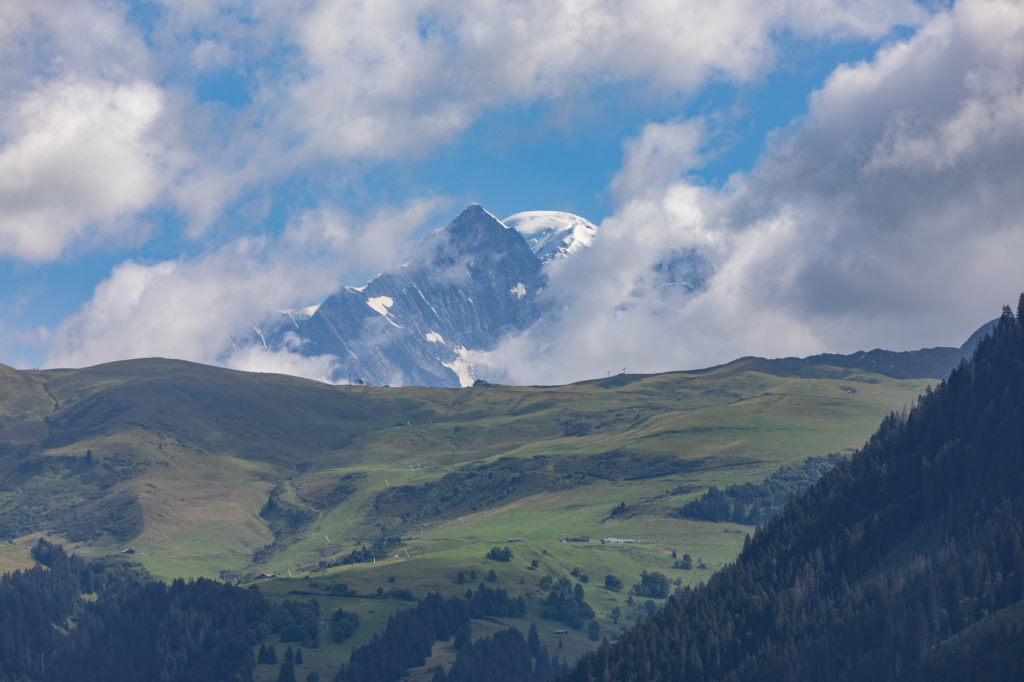 Que faire dans le Beaufortain ? Que faire aux Saisies ? Visiter Hauteluce, magnifique village savoyard