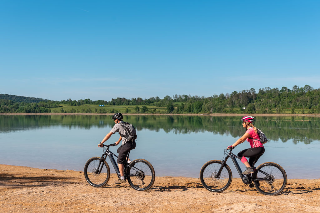 Que voir et que faire dans le Jura ? Blog sur un séjour autour des lacs du Haut Jura