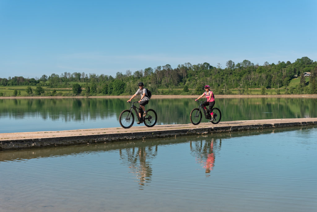 Que voir et que faire dans le Jura ? Blog sur un séjour autour des lacs du Haut Jura