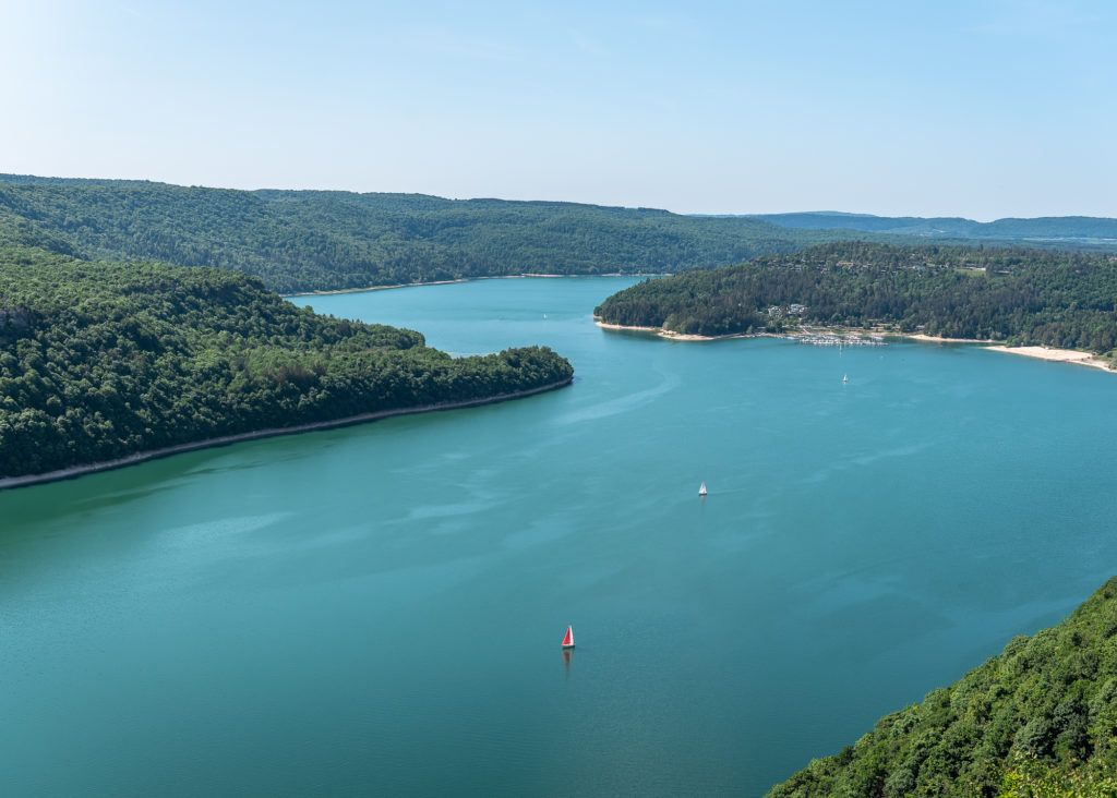 Que voir et que faire dans le Jura ? Blog sur un séjour autour des lacs du Haut Jura