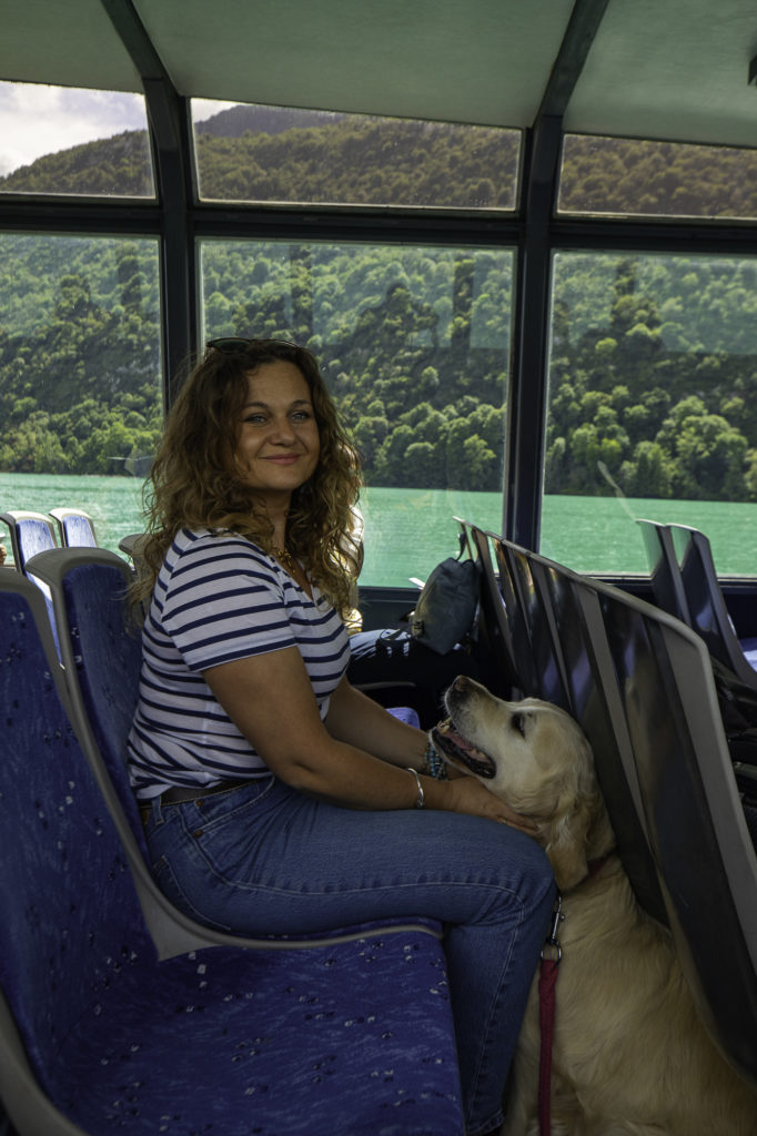 visiter l'abbaye de hautecombe avec mon chien au lac du bourget en savoie