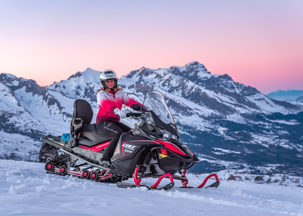 Séjour d'hiver dans Le Dévoluy : ski, randonnée, raquettes, cheval, via souterrata, bonnes adresses. Que faire, que voir au ski dans Le Dévoluy ?