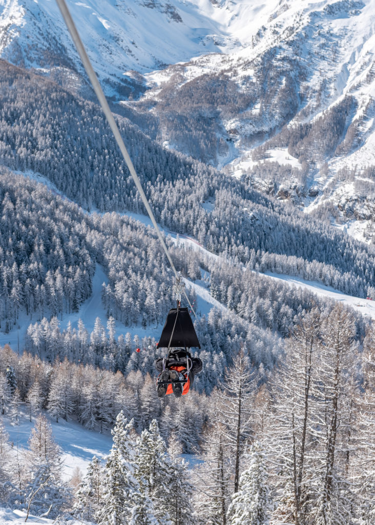 Sublime séjour d'hiver aux Orres, ski au-dessus du lac de Serre-Ponçon et bonnes adresses. Que faire, que voir aux Orres en hiver ?