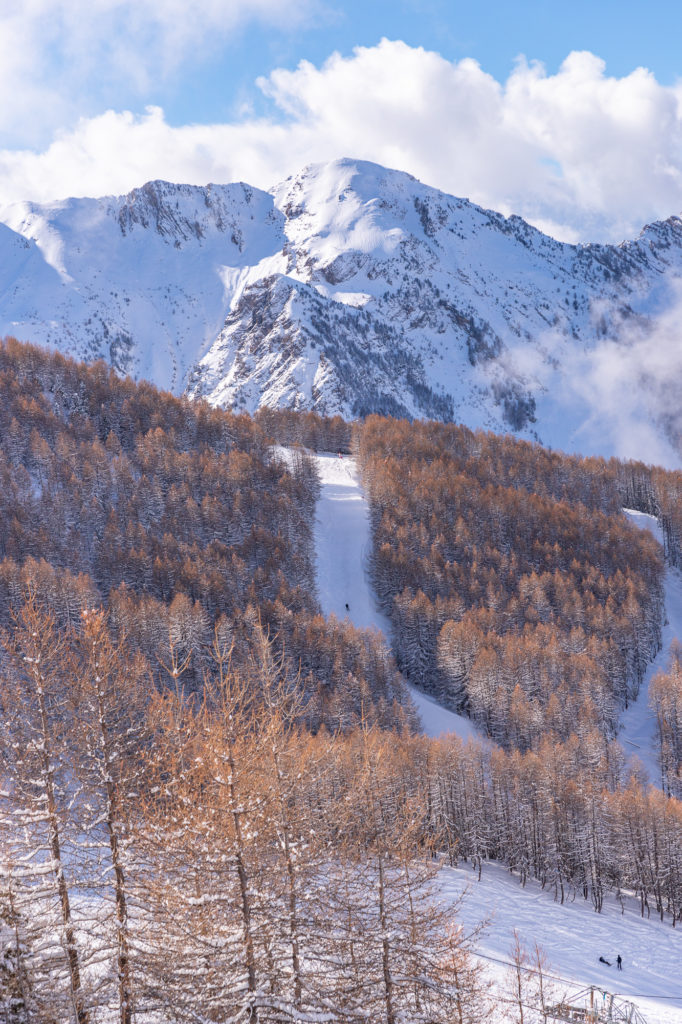 Sublime séjour d'hiver aux Orres, ski au-dessus du lac de Serre-Ponçon et bonnes adresses. Que faire, que voir aux Orres en hiver ?