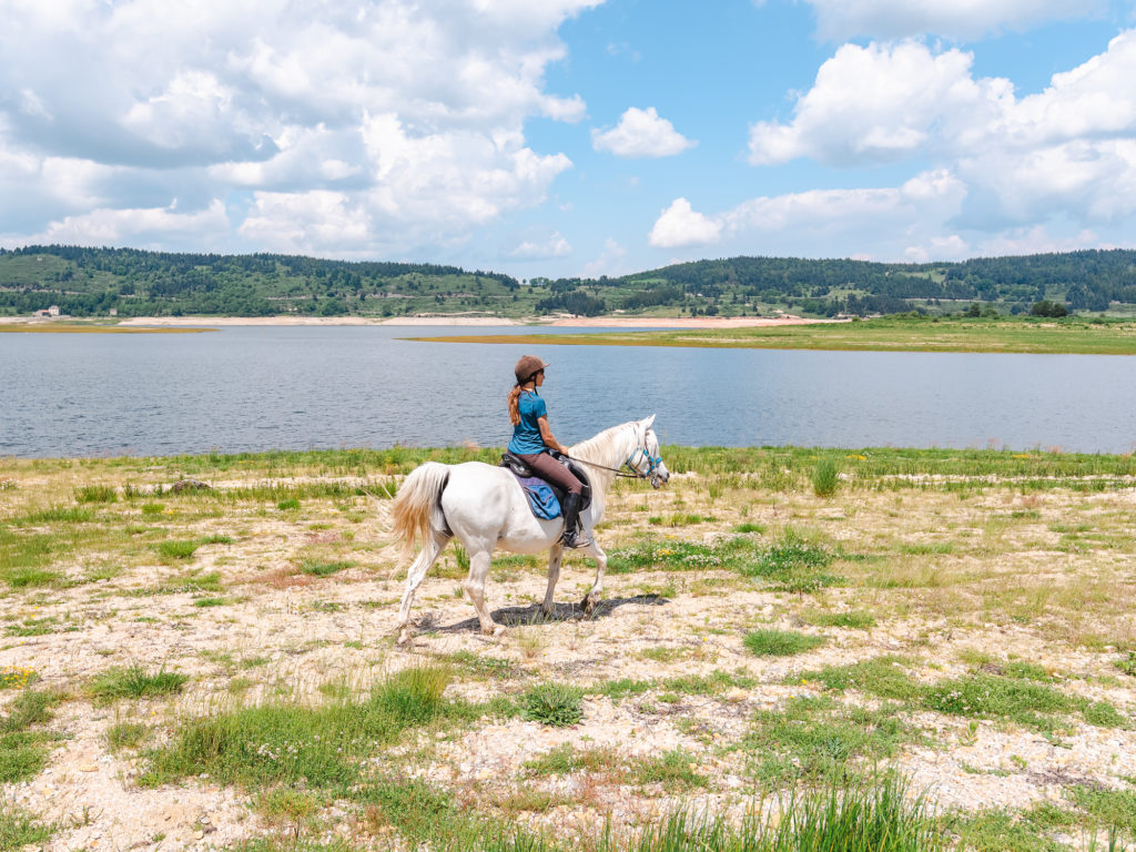 Que faire en Lozère ? Aventures outdoor, sports de pleine nature, activités de plein air : escalade, vtt, équitation, rando en Lozère