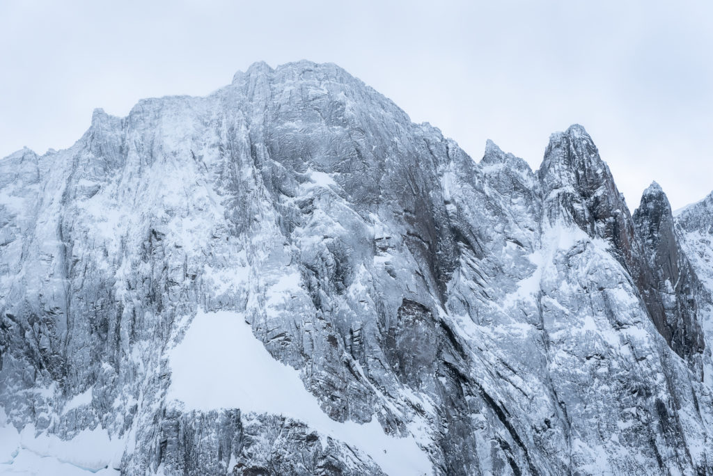 Que voir à Megève ? Blog sur un séjour d'hiver à Megève, avec bonnes adresses, ski de rando, survol du Mont Blanc, calèches, igloo...