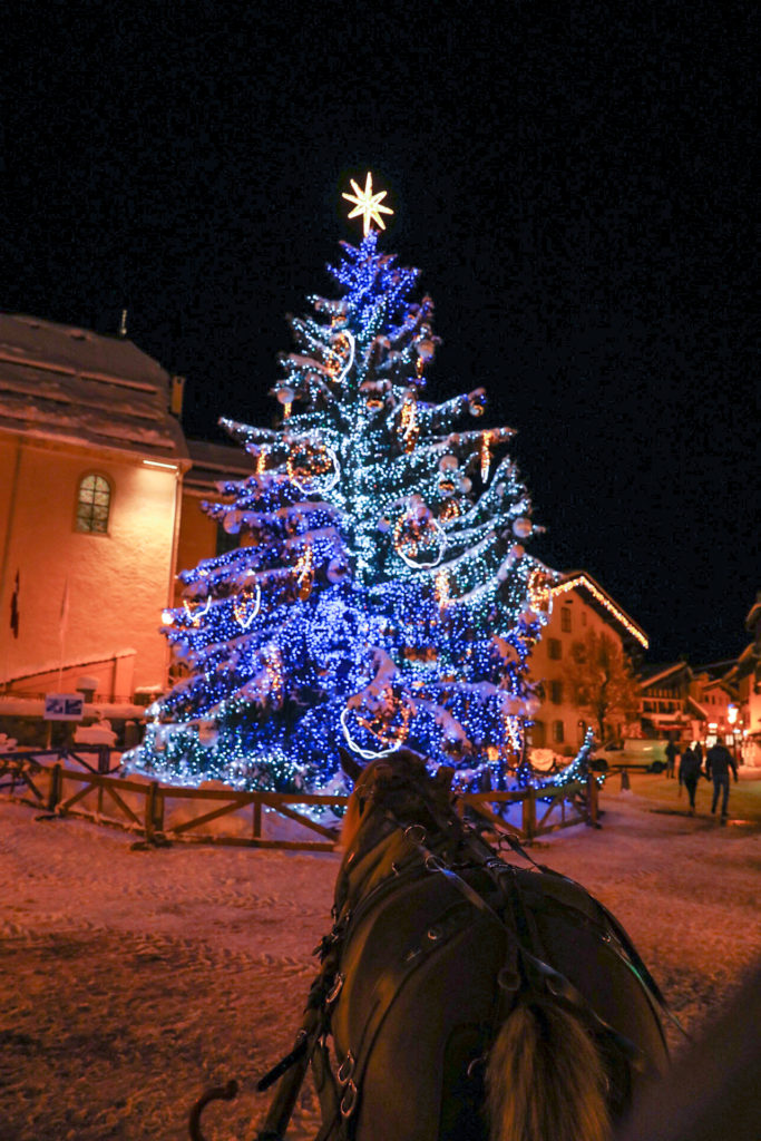 Que voir à Megève ? Blog sur un séjour d'hiver à Megève, avec bonnes adresses, ski de rando, survol du Mont Blanc, calèches, igloo...