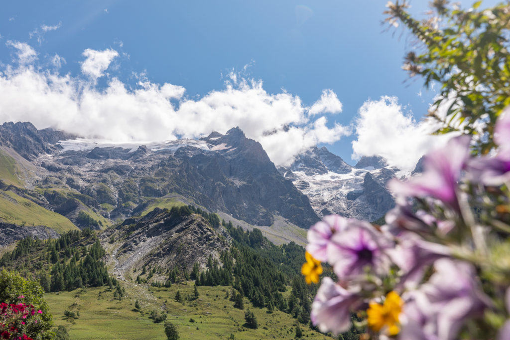 Le village de La Grave, au pied de la Meije