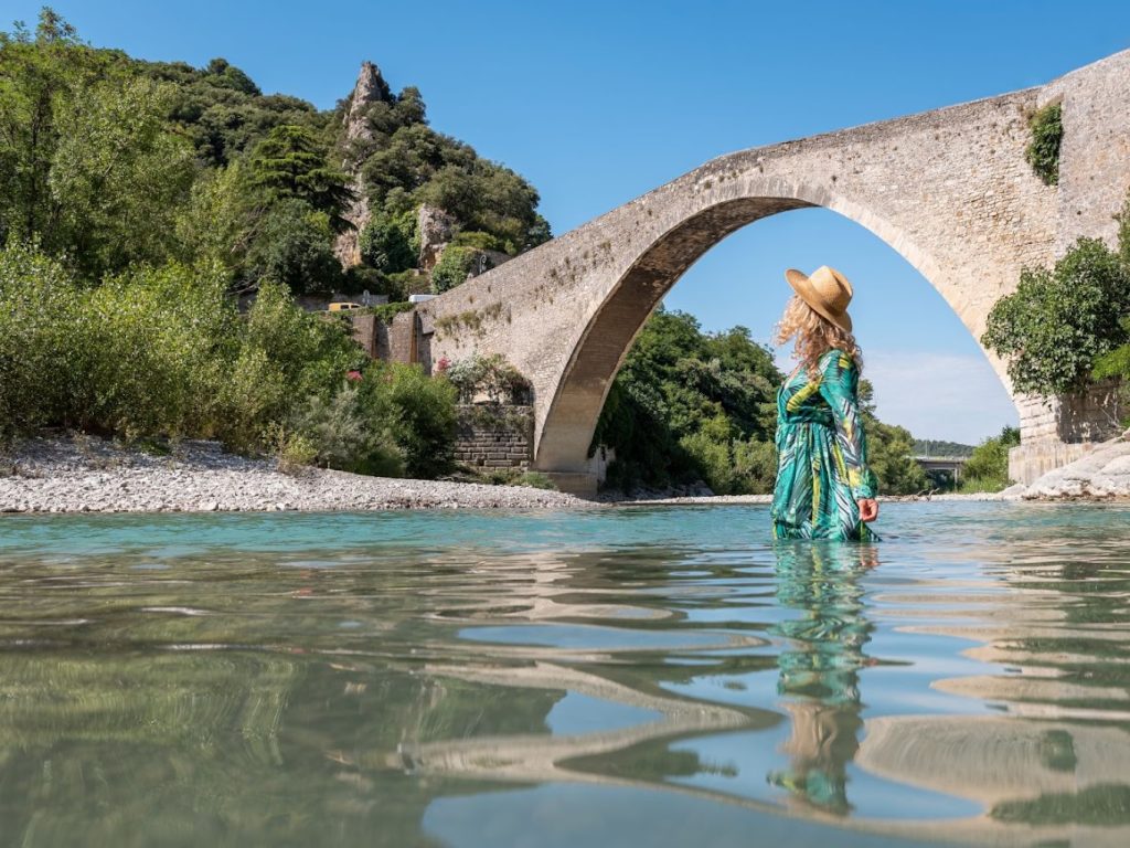 Les Baronnies provençales: plus belles randonnées, villages, activités de pleine nature et lavandes de la Drôme.