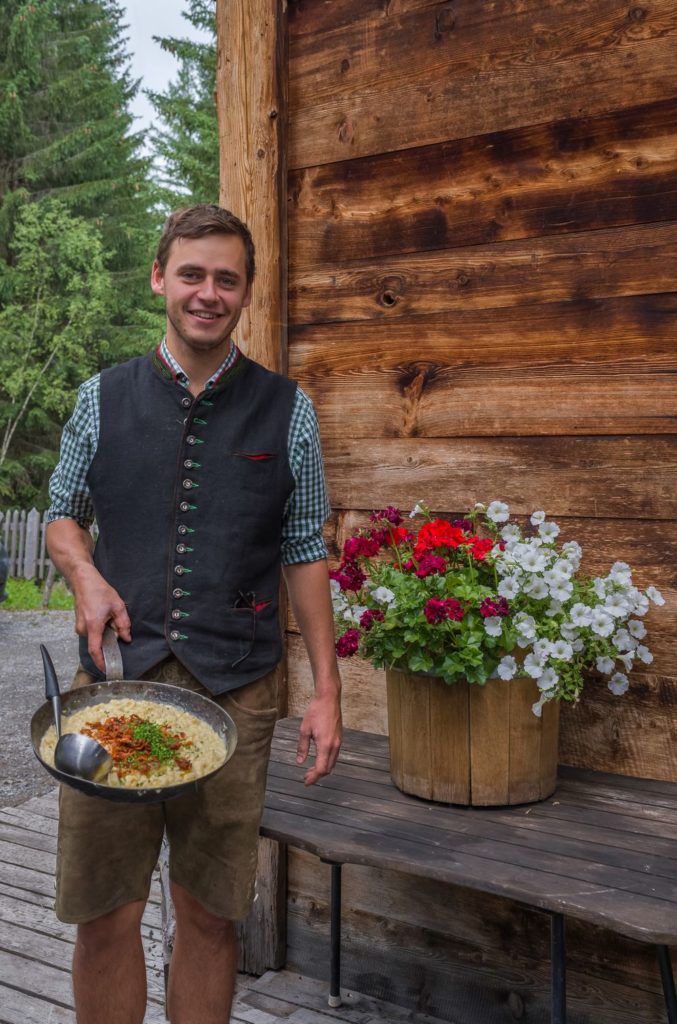 Fabuleux hôtel spa au Tyrol en Autriche, l'hôtel Post Steeg. Chevaux, piscine, spa, resto gastronomique, VTT