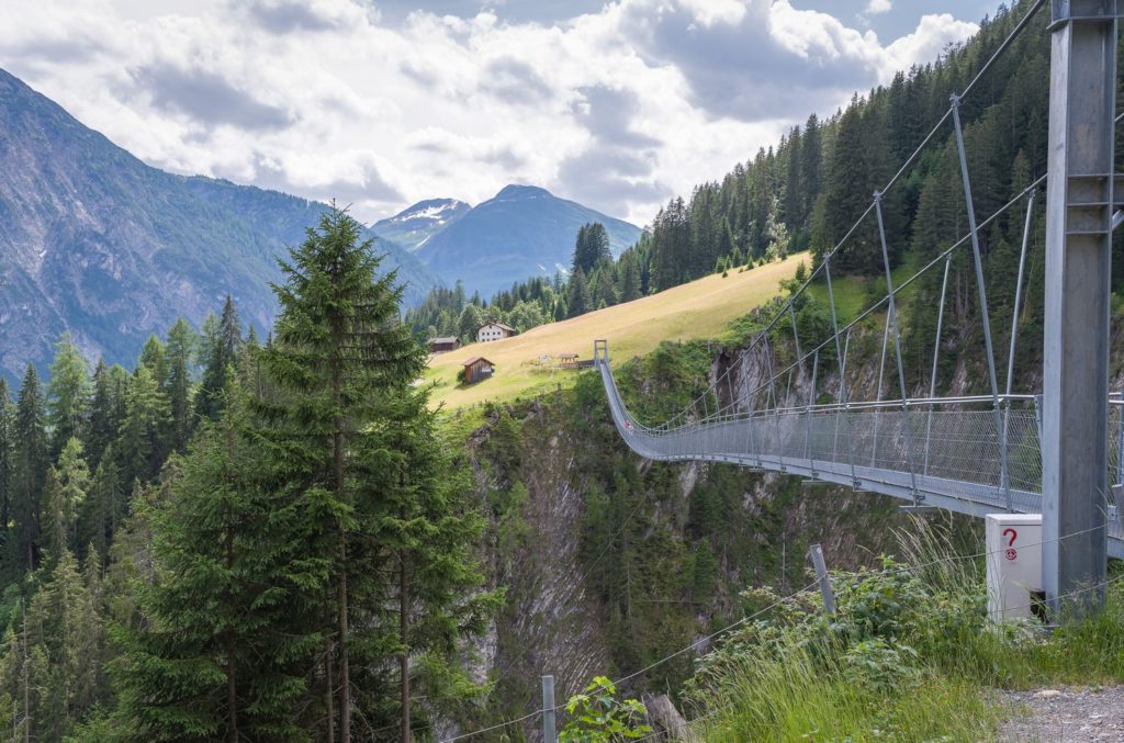 Fabuleux hôtel spa au Tyrol en Autriche, l'hôtel Post Steeg. Chevaux, piscine, spa, resto gastronomique, VTT