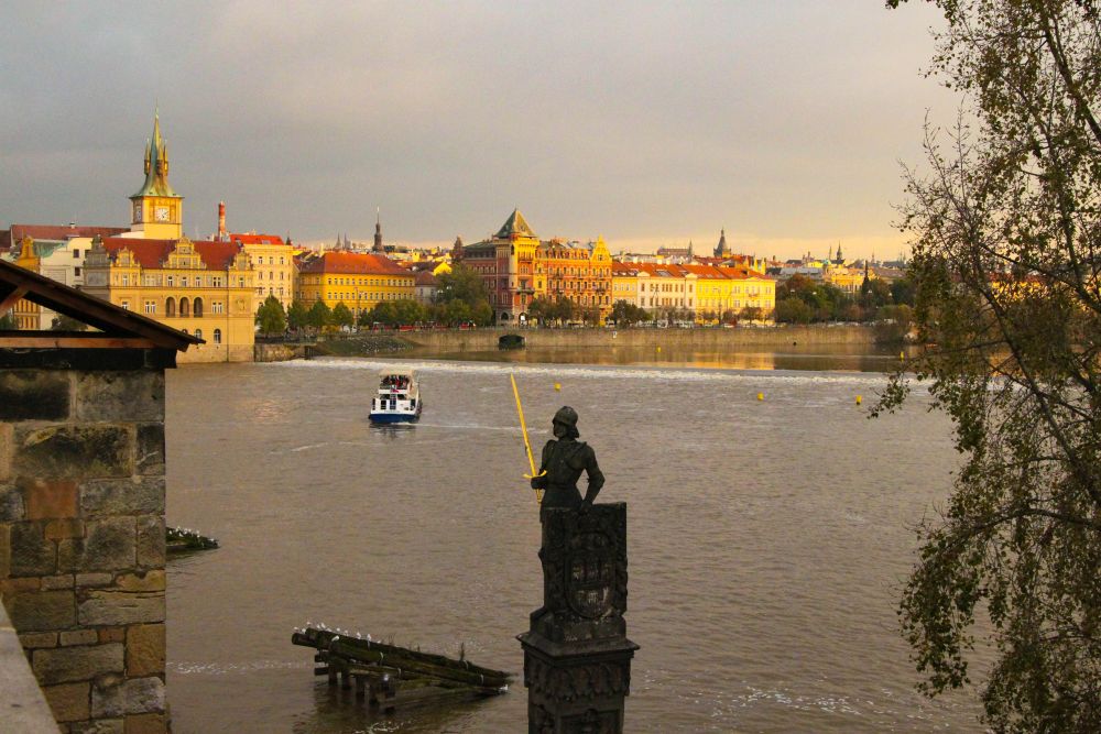 prague vlatva sunset