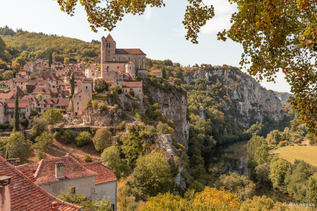 Que voir dans le Lot ? Visiter le Lot : Figeac, Rocamadour, St Cirq Lapopie, Marcilhac, la vallée du Célé, le gouffre de Padirac, Martel...