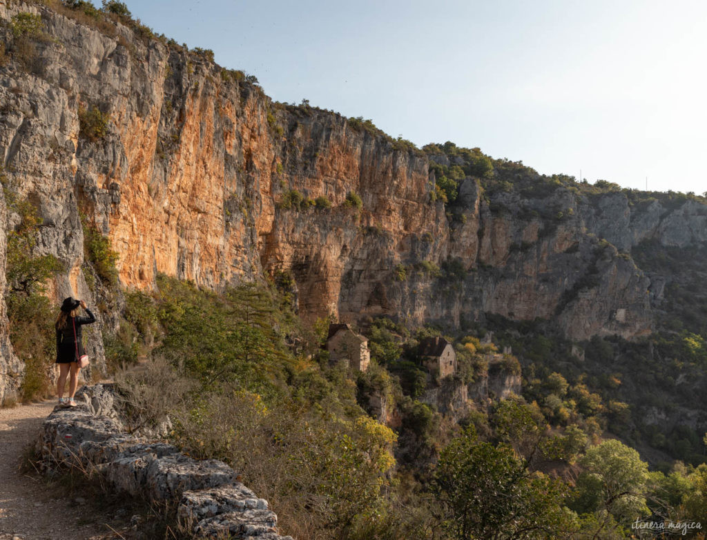 Vallée du célé chemin du vieux sauliac