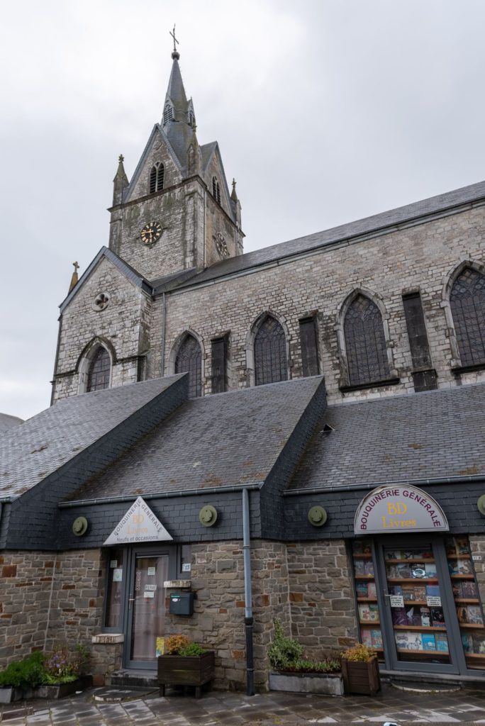 que faire en ardenne belge ? visiter redu village du livre