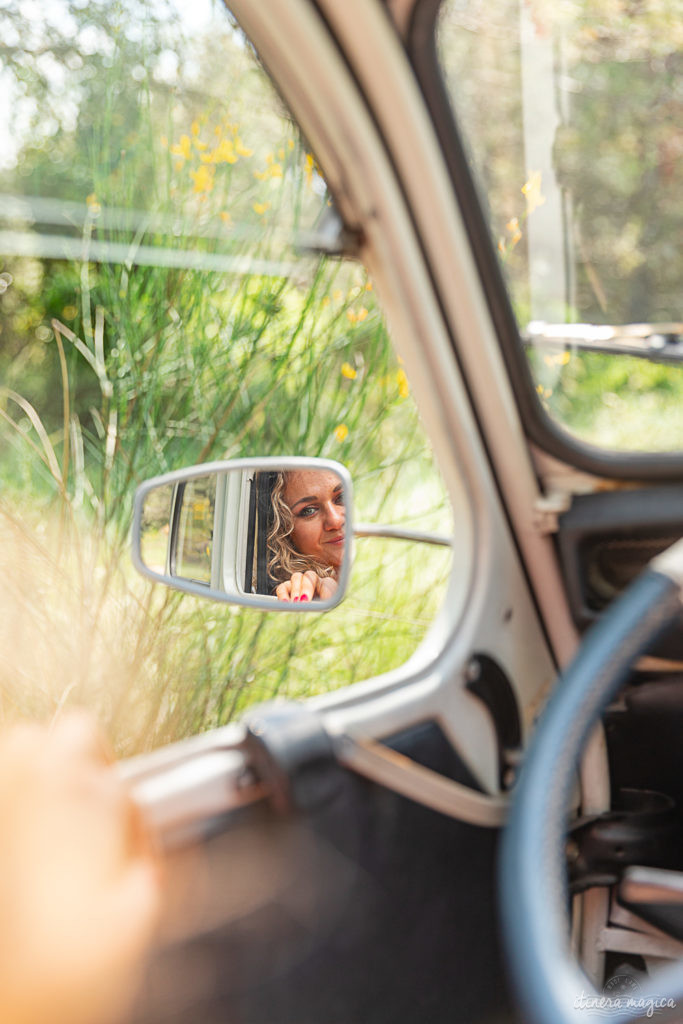 Road trip rétro en voiture ancienne dans les Alpilles : que voir dans les Alpilles ? Explorer les Alpilles en 2 CV