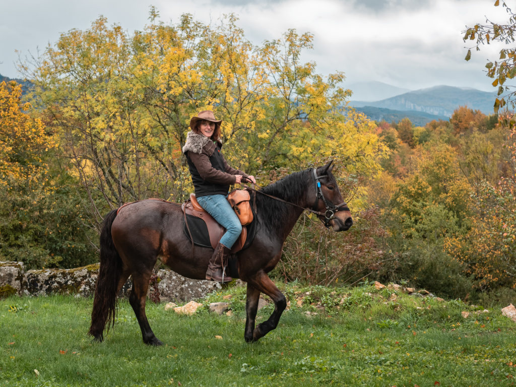 Que faire à Saint Marcellin Vercors Isère en automne ? Randonnée équestre