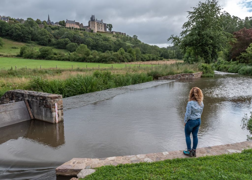 Blog sur la Mayenne, que voir en Mayenne : sainte suzanne chemin des moulins