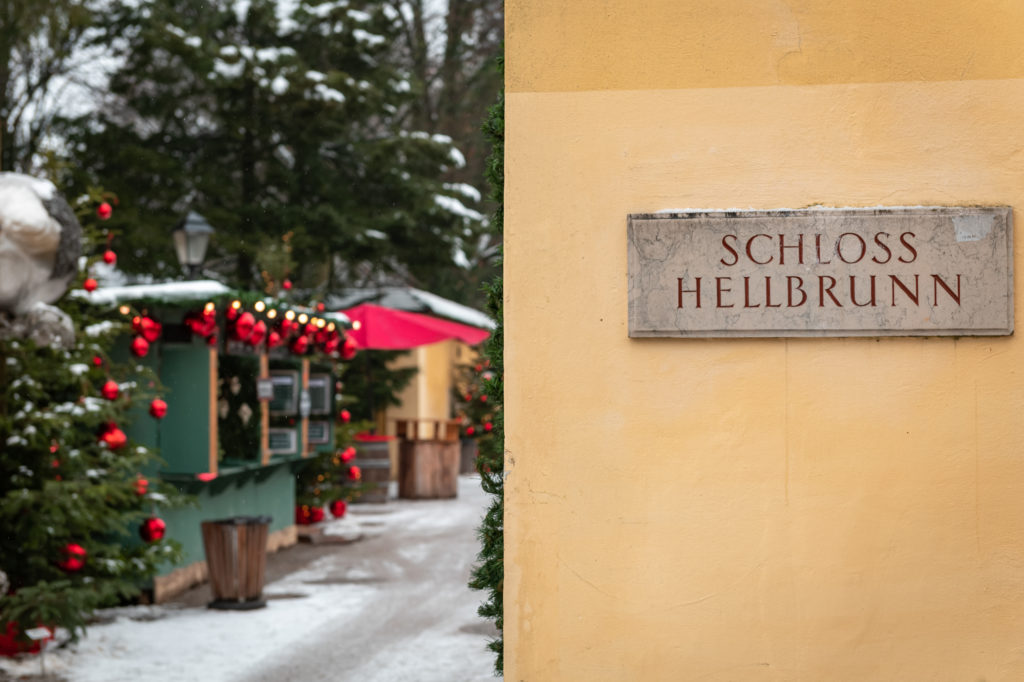 Visiter Salzbourg en hiver : les plus beaux marchés de Noël de Salzbourg, à voir en décembre. Château de Hellbrunn