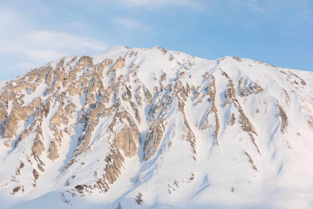 Un séjour à Tignes en hiver : ski, motoneige, ski de rando, ice floating, plongée sous glace, ULM...