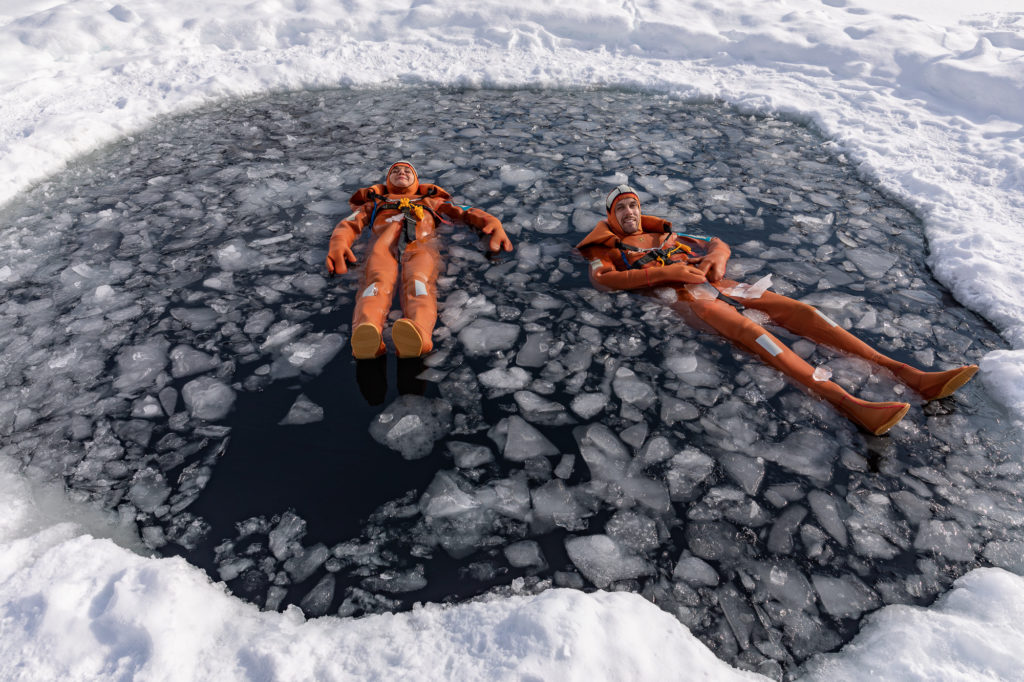 ice floating tignes