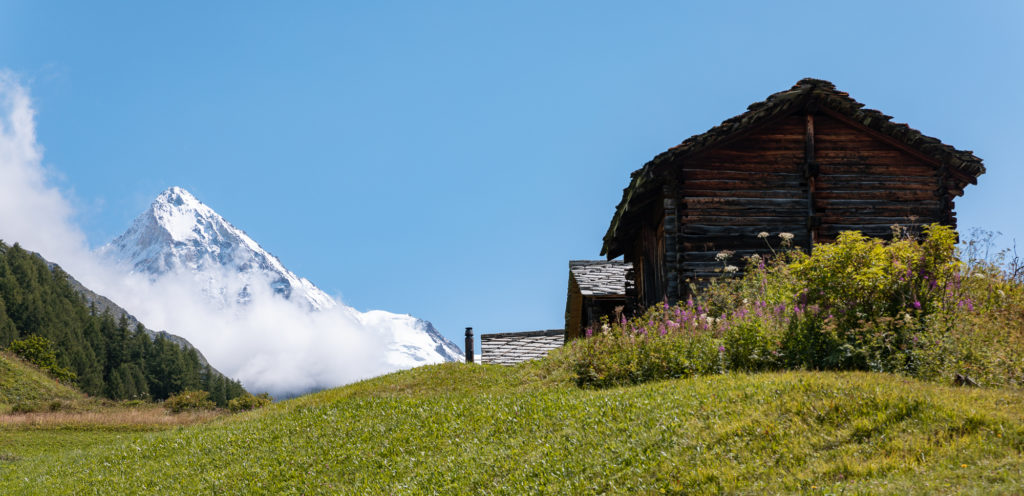 Mes plus belles randonnées dans le Val d'Hérens, autour de Arolla, Hérémence, Evolène : blog sur un sublime séjour rando dans le Valais, en Suisse.