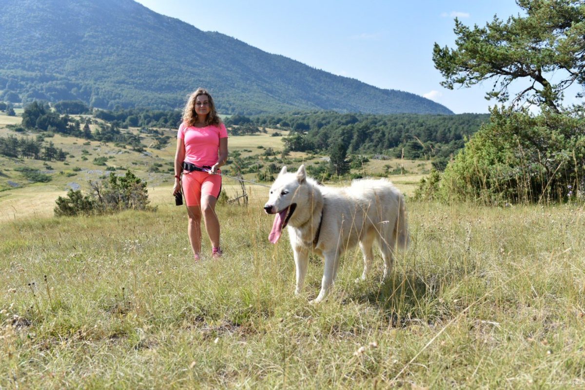 Découvrez les meilleures activités outdoor en Vercors : parapente, spéléologie, équitation, vélo, luge, canirando, etc. Activités de plein air dans les Alpes en été. #vercors