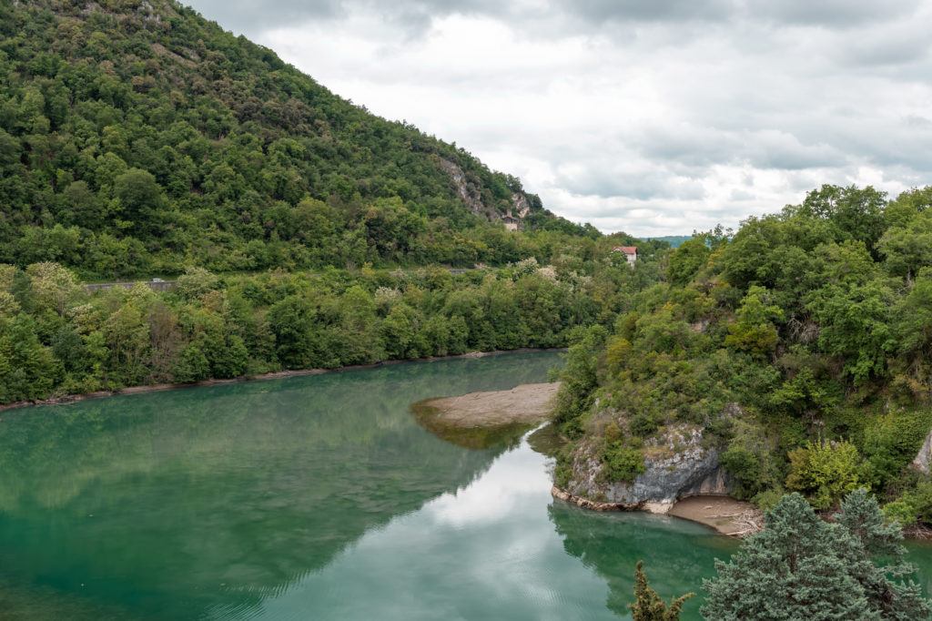 Que voir et que faire dans le Vercors drômois ? Saint Nazaire en Royans, aqueduc et bateau