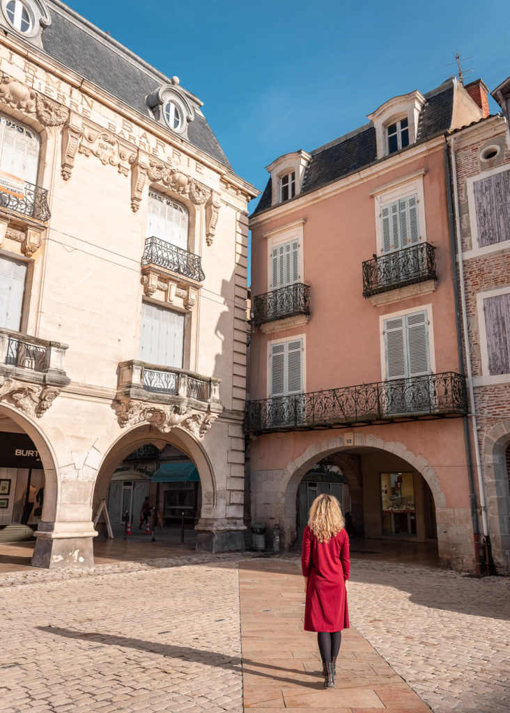 Vacances dans le sud-ouest : découvrez Villeneuve sur Lot et Pujols. Blog bonnes adresses à Villeneuve sur Lot dans le Lot et Garonne