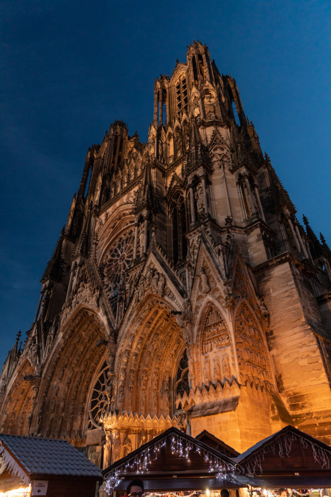 Visiter la champagne en automne ou à Noël : la cathédrale de Reims