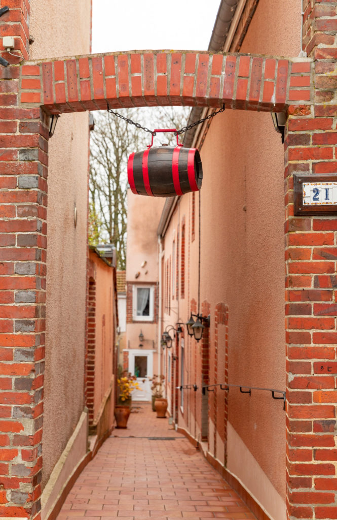 village hautvillers champagne