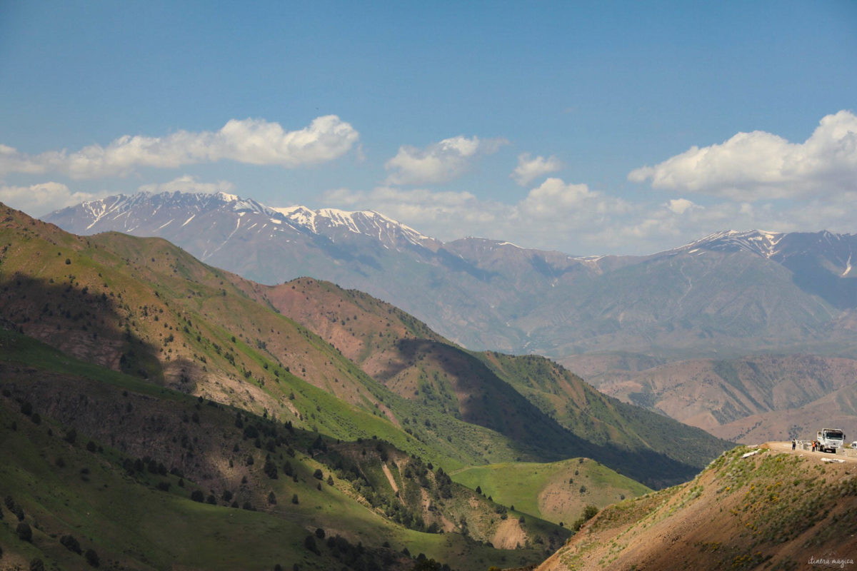 Partons pour un grand voyage en Ouzbékistan. De Samarcande à Boukhara en passant par la steppe, voici un itinéraire de rêve pour découvrir les incontournables d'Ouzbékistan.