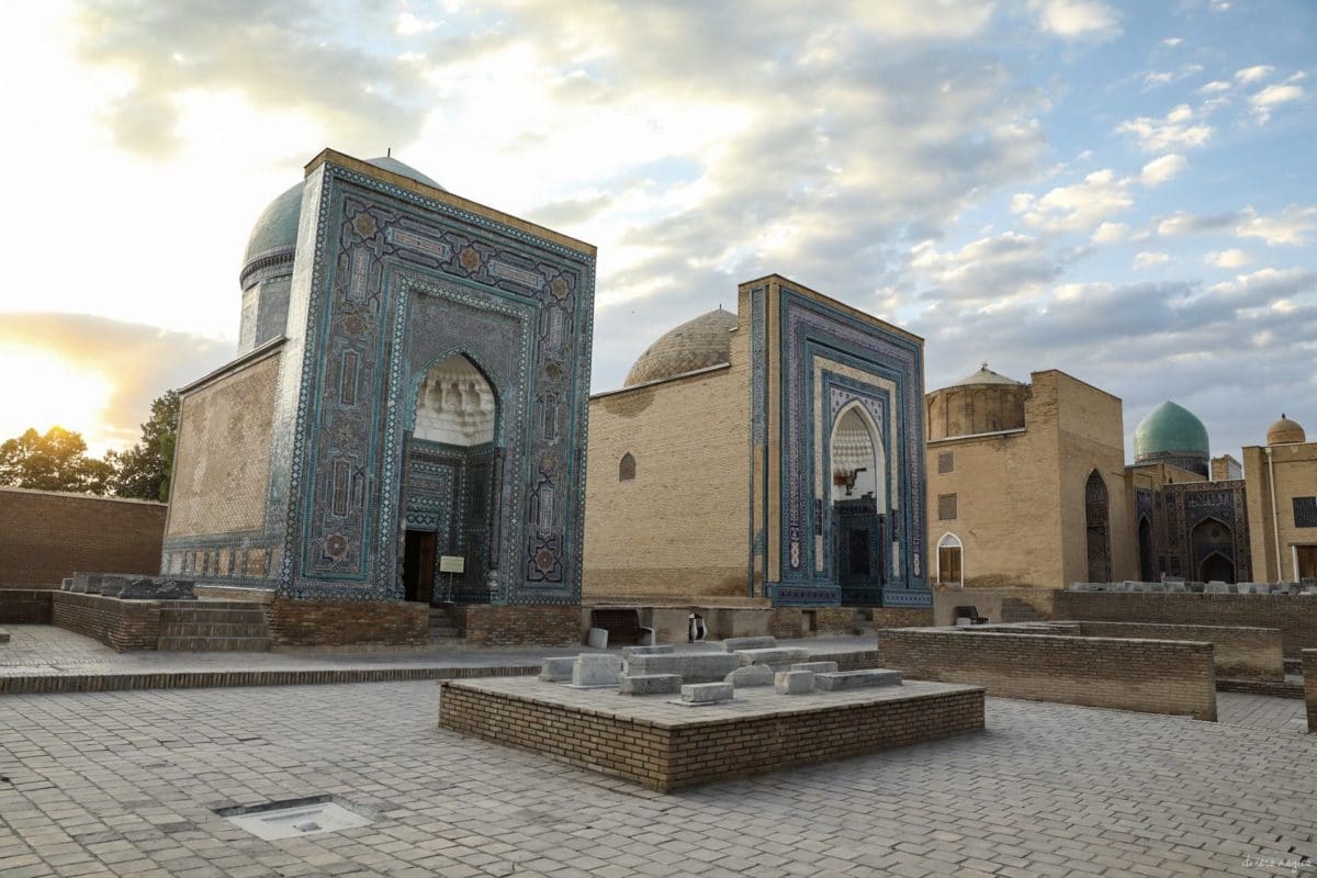 Partons pour un grand voyage en Ouzbékistan. De Samarcande à Boukhara en passant par la steppe, voici un itinéraire de rêve pour découvrir les incontournables d'Ouzbékistan.