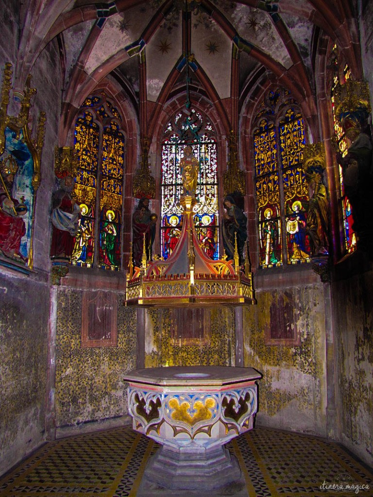 Eine Kapelle in der Kirche Saint Pierre le Jeune.